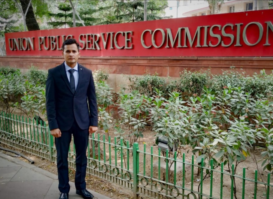 विशाल बने असिस्टेंट कमांडेंट