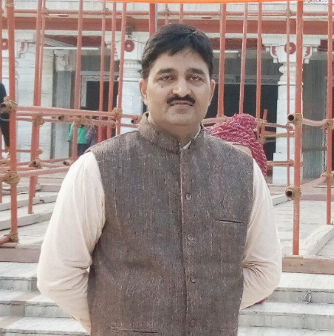 कवि की नजर में बनारस