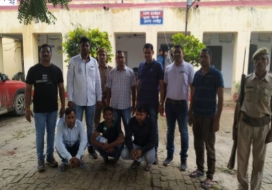 तस्करी ! पत्रकारिता की आड़ में, तीन चढ़े महाराष्ट्र पुलिस के हत्थे