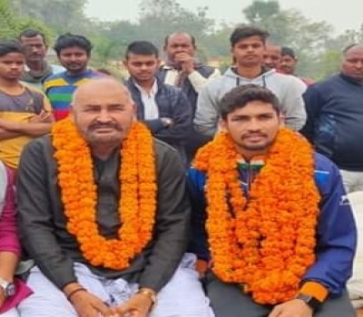 भारतीय हॉकी टीम खिलाड़ी के प्रथम जिला आगमन पर हुआ भव्य स्वागत