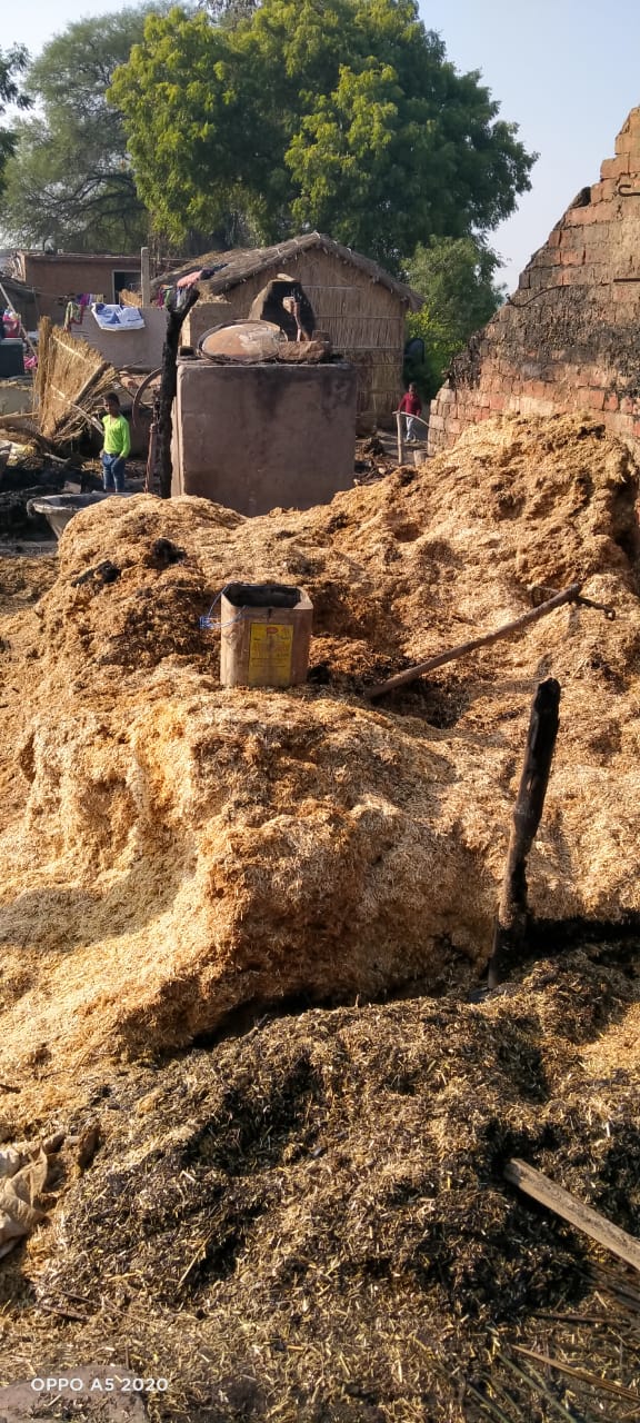 आगलगी से गरीब परिवारों की लेईपूंजी नष्ट