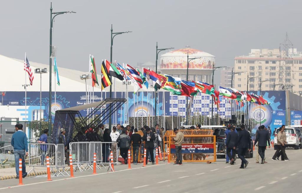 डिफेंस एक्सपो ! प्रधानमंत्री ने किया उद्घाटन