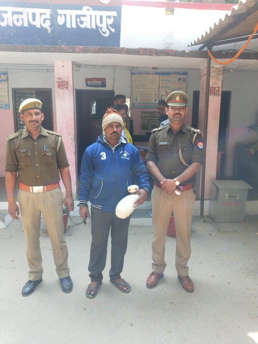 अवैध गांजे संग हिस्ट्रीशीटर गिरफ्तार