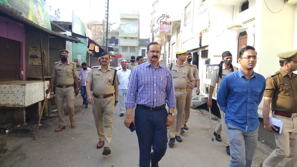 लाक डाउन ! सड़कों पर पसरा रहा सन्नाटा