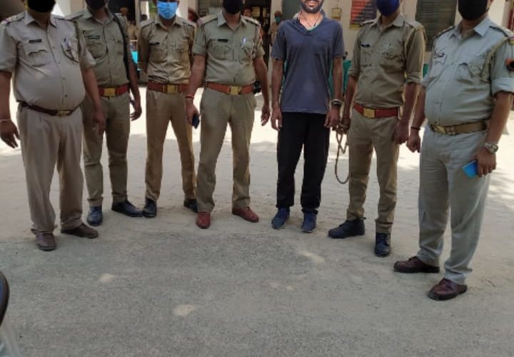 तीन गैंगस्टर गो तस्कर पहुंचे सलाखों के पीछे