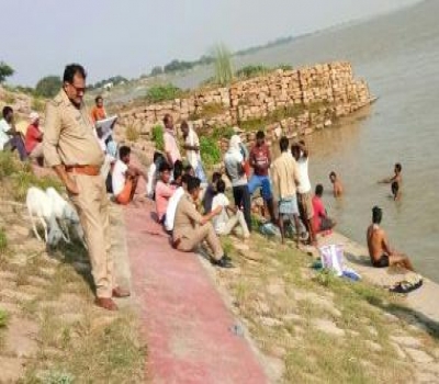 गंगा नदी में डूबने से युवक की मौत