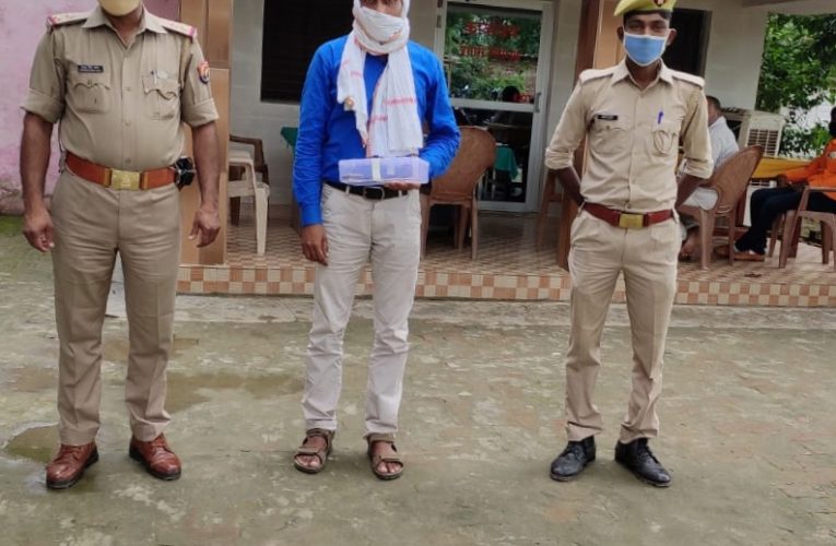 अवैध असलहे संग अपराधी गिरफ्तार