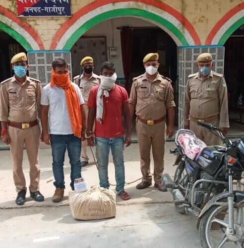 दो शराब तस्कर गिरफ्तार,94 शीशी शराब बरामद, दो शातिर तस्कर भागने में रहे सफल