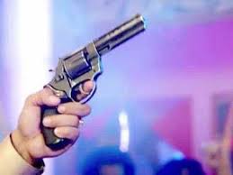 हत्या! चुनावी चर्चा में बीडीसी सदस्य को मारी गोली