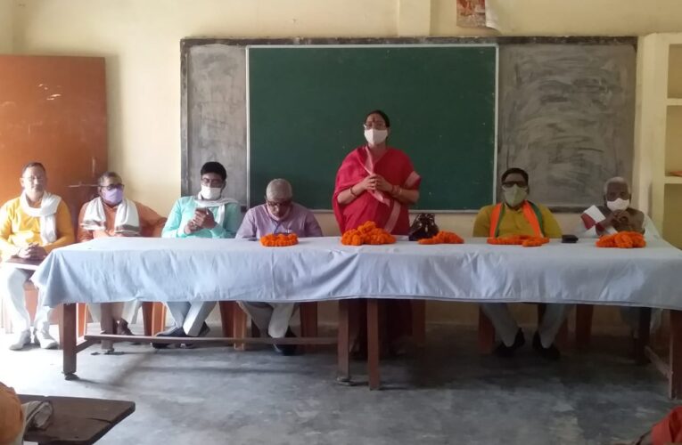 भाजपा प्रदेश मंत्री ने प्रवास के दौरान बतायी सरकार की उपलब्धियां