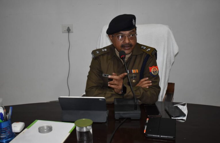 जिले में दौड़ी पुलिसिया तबादला एक्सप्रेस