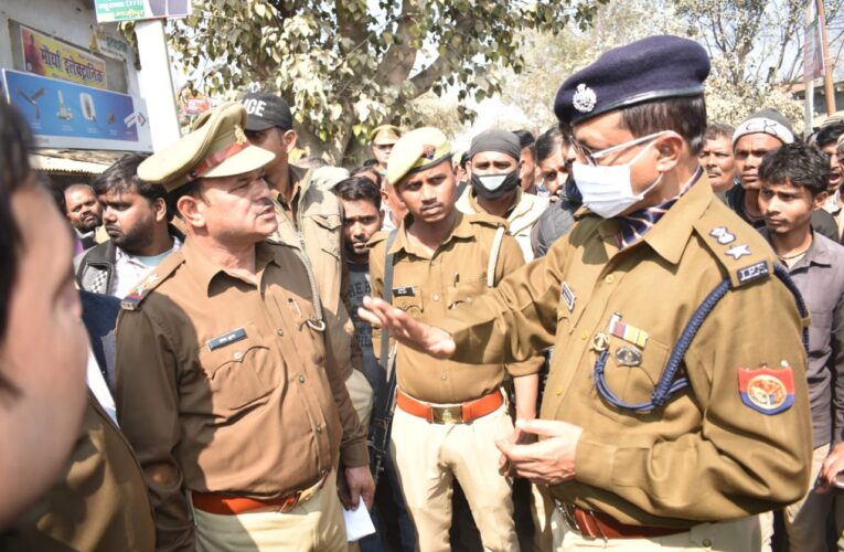 गला दबाकर हत्या,आभूषण की दो दुकानों में नकबजनी कर लाखों का माल पार