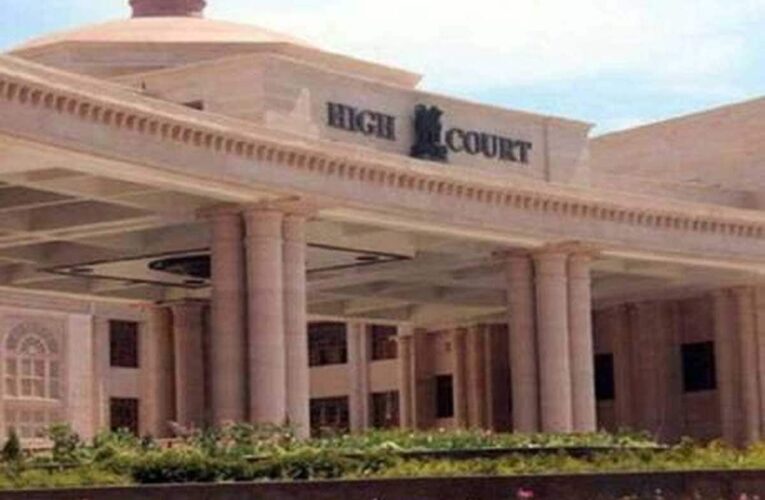 पुलिसकर्मियों के ट्रांसफर पर पुनर्विचार करें डीजीपी – हाईकोर्ट