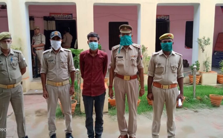 पाक्सो एक्ट के दो अभियुक्त चढ़े पुलिस के राडार पर