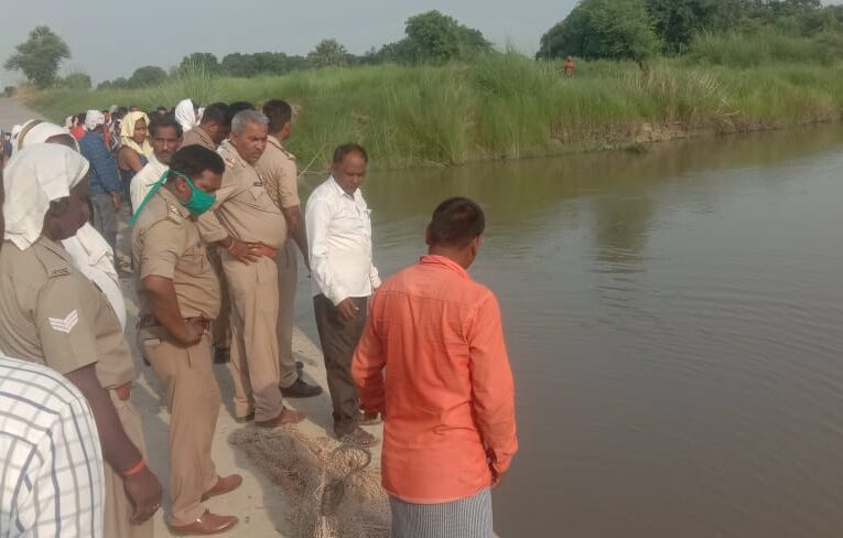 आर्थिक तंगी के चलते नदी में कूदकर दी जान