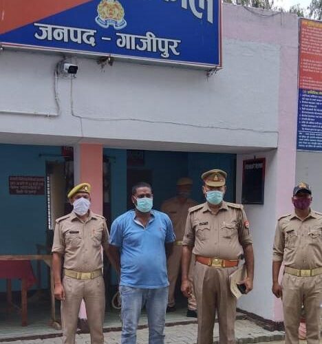 पाक्सो एक्ट का वांछित अभियुक्त गिरफ्तार