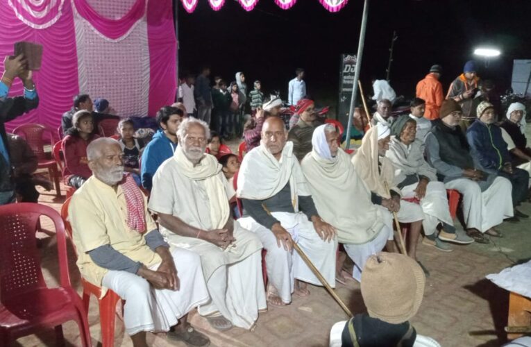 कालीमाता पूजनोत्सवोपरान्त लोगों ने ग्रहण किया महाप्रसाद