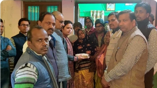 दुर्घटना में मृत एआरपी के परिजन को दी आर्थिक सहायता