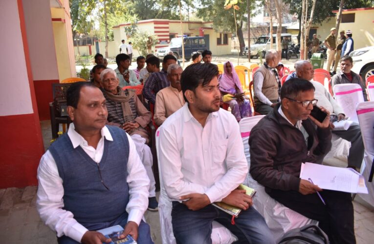 कप्तान ने सुनी फरियाद, दिये आवश्यक निर्देश