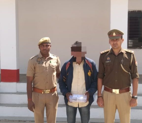 वायरल वीडियो में असलहा लहराने वाला अभियुक्त गिरफ्तार