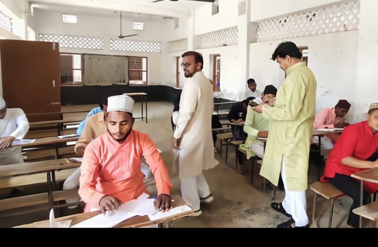 मदरसा शिक्षा परिषद के चेयरमैन ने किया परीक्षा केन्द्रों का निरीक्षण 