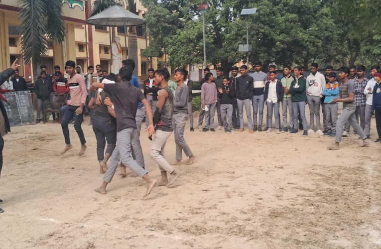 सांस्कृतिक कार्यक्रमों संग आरम्भ हुआ स्थापना दिवस 