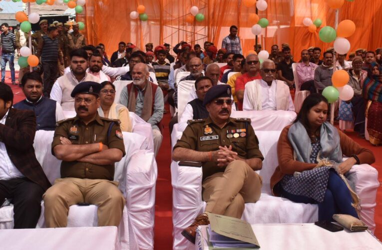 आठ थानों के बैरक व विवेचना कक्ष का लोकार्पण सम्पन्न