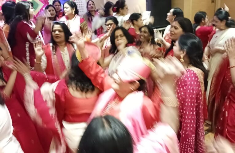 नव्या क्लब का रंग बरसे कार्यक्रम संपन्न