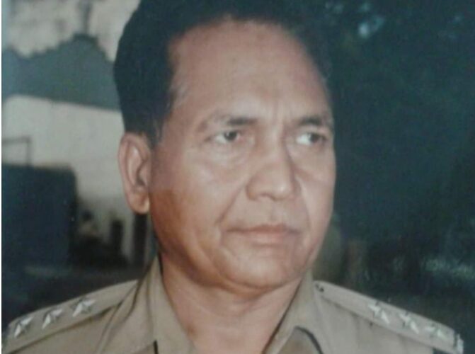 पंचतत्व में विलीन हुए पूर्व डीएसपी वीरेन्द्र प्रताप सिंह