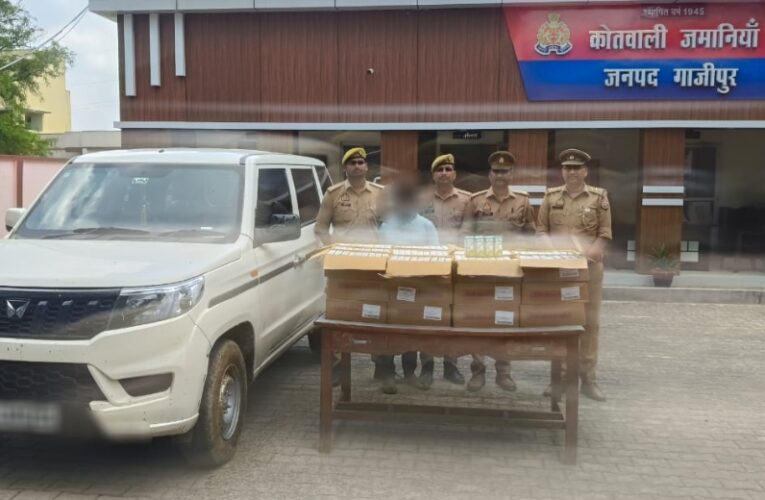 अवैध देशी शराब संग तस्कर गिरफ्तार 