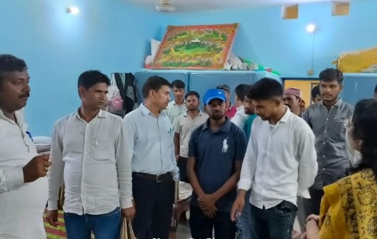 नागरिक निगरानी समिति ने छात्रावास का निरीक्षण कर दिया निर्देश 