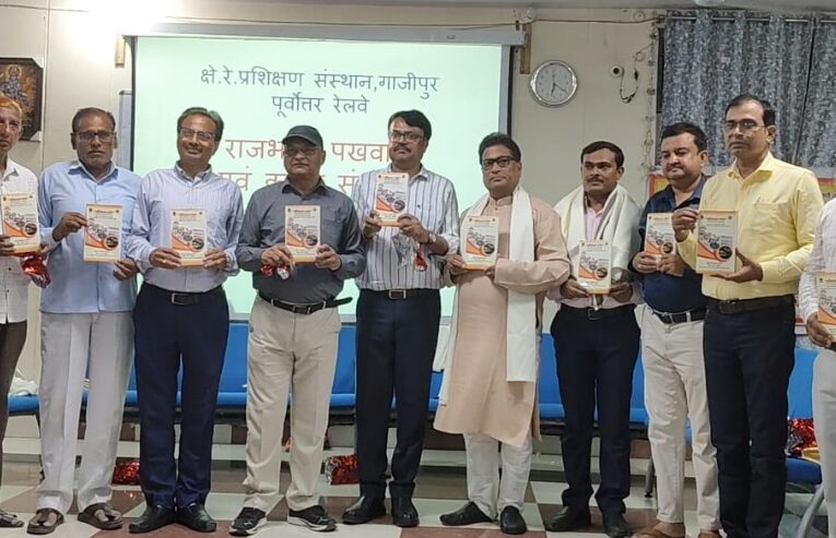 उन्हें हिन्दी से प्यार है, क्योंकि आज हिन्दी का बाज़ार है