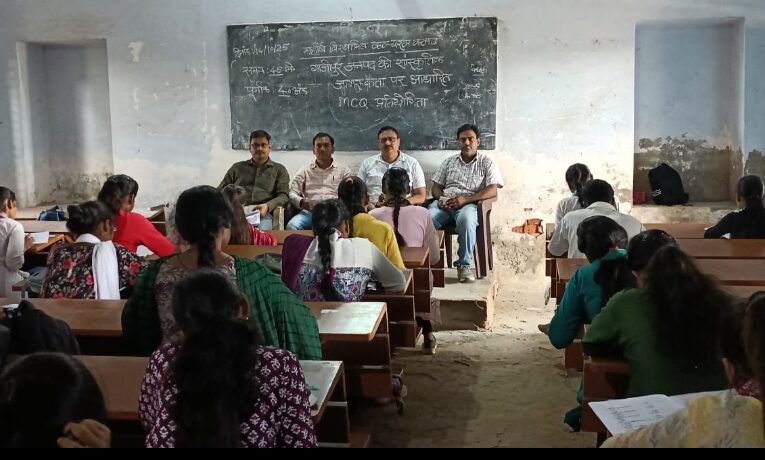 गाज़ीपुर की सांस्कृतिक जागरूकता पर विद्यार्थियों ने दिखाई प्रतिभा