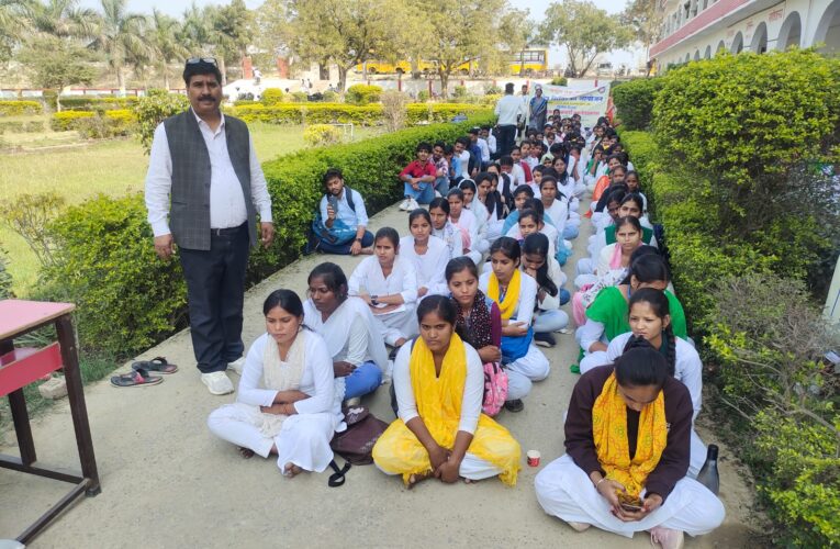 एनएसएस के विशेष शिविर का हुआ शुभारम्भ 