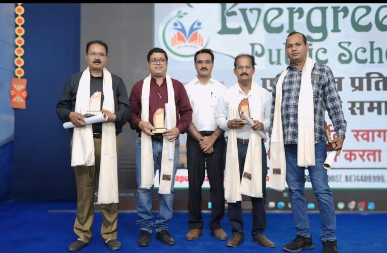 प्रतिभा सम्मान से नई पीढ़ी को मिलती है आगे बढ़ने की प्रेरणा 