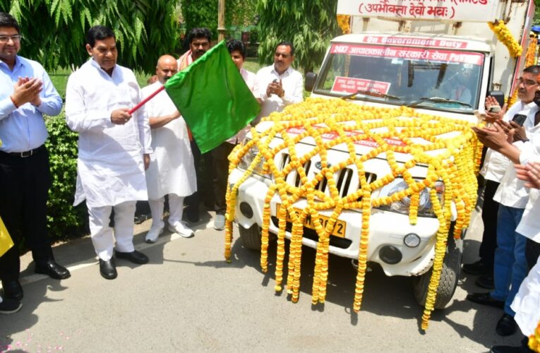 ऊर्जा मंत्री ने वाराणसी में विद्युत वैन का किया उद्घाटन