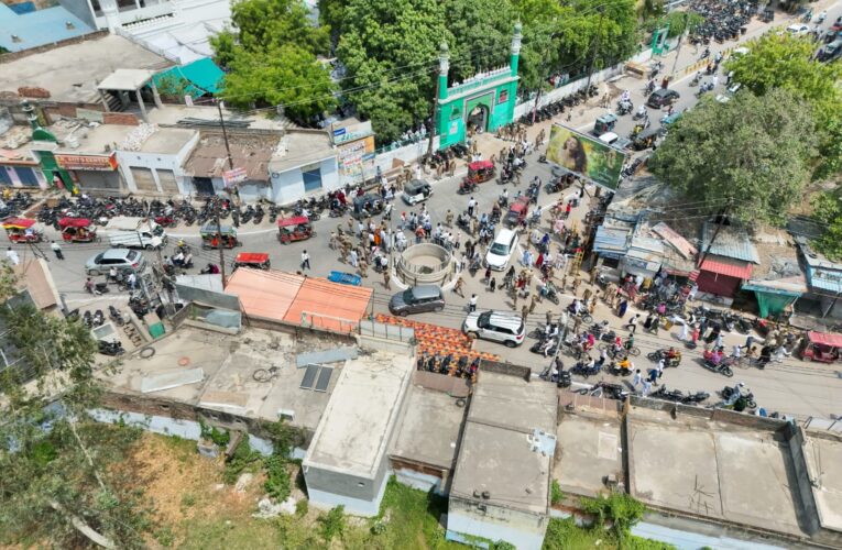 बकरीद पर शान्ति व्यवस्था हेतु मुस्तैद रहा प्रशासन 