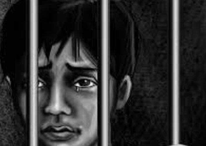 शातिर इनामियां बाल अपचारी पुलिस अभिरक्षा में 