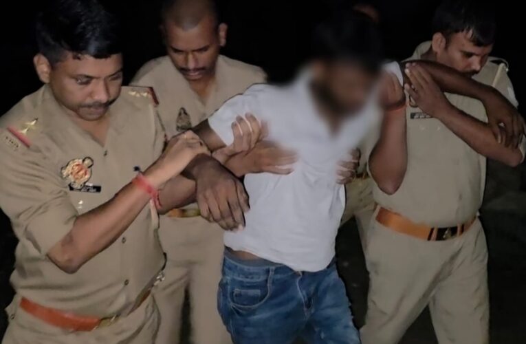 पुलिस मुठभेड़ में गो-तस्कर घायलावस्था में साथी सहित गिरफ्तार
