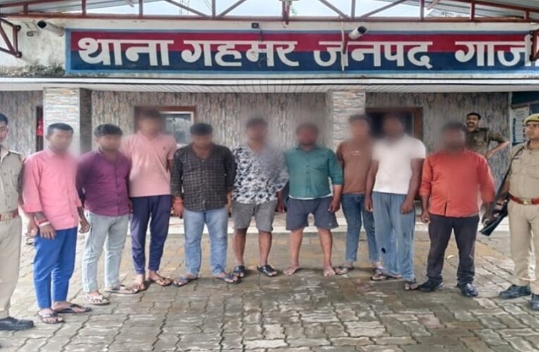 तीन पिकअप से 17 मवेशी बरामद, नौ अभियुक्त गिरफ्तार