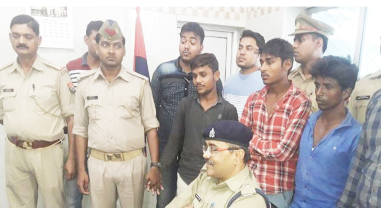 तीन लूटेरे चढ़े पुलिस के राडार पर