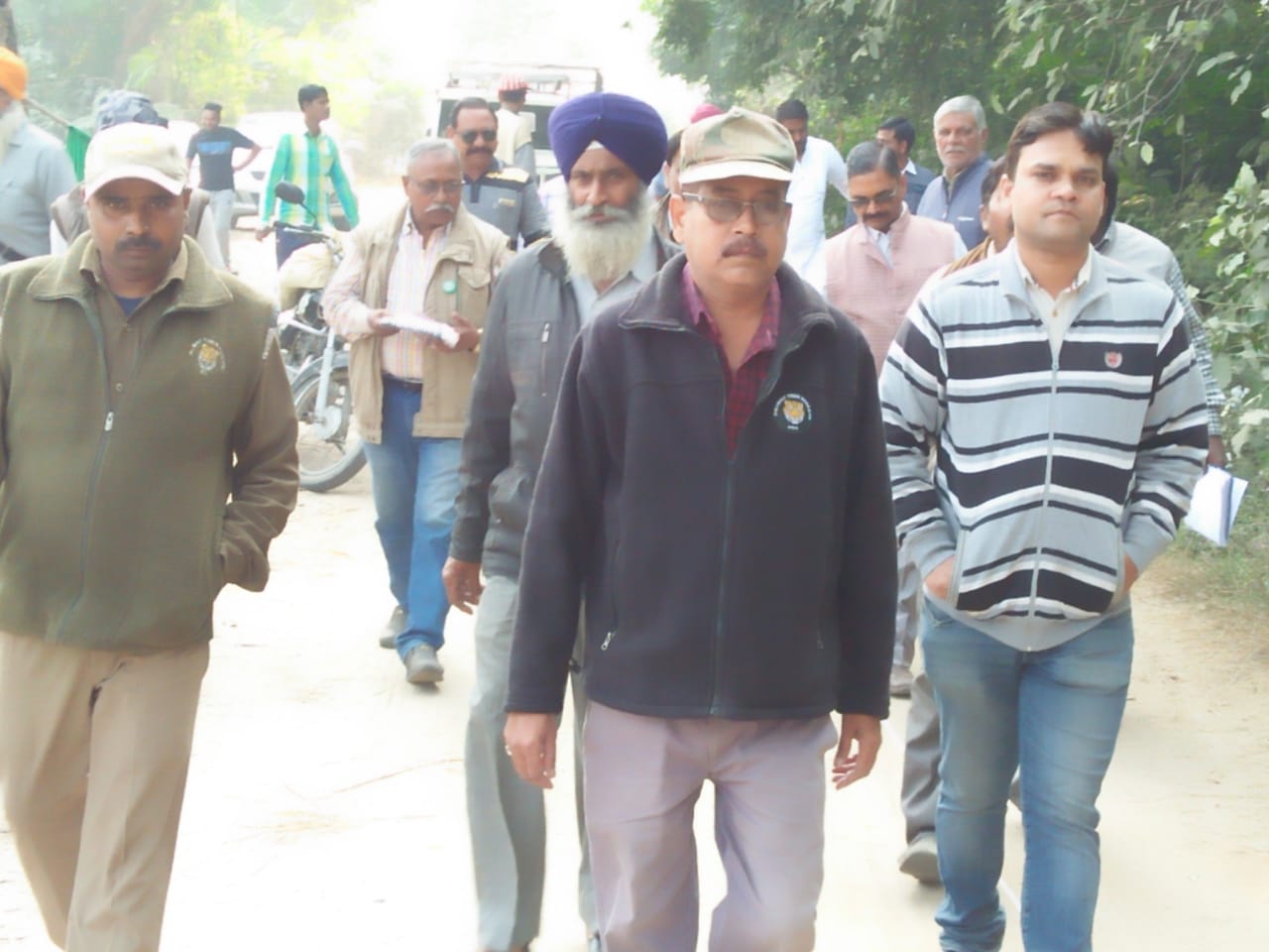 मिला मुकाम !अनवरत धरने के बाद सीसी रोड बनाने की तैयारी आरम्भ