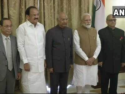 देश के प्रथम लोकपाल ! जस्टिस पिनाकी चंद्र घोष ने ली शपथ