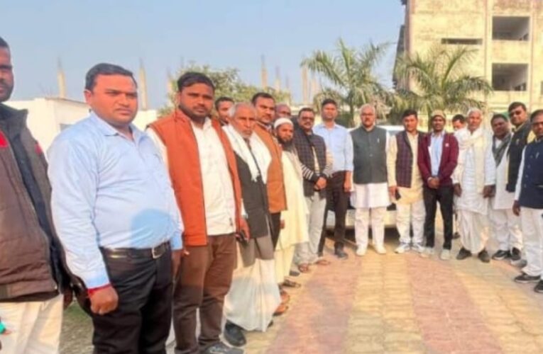 शिक्षक हितों के लिए सपा संकल्पित 