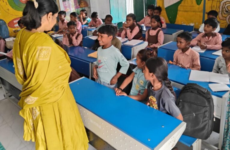 बीएसए ने तीन प्रधानाध्यापकों का रोका वेतन