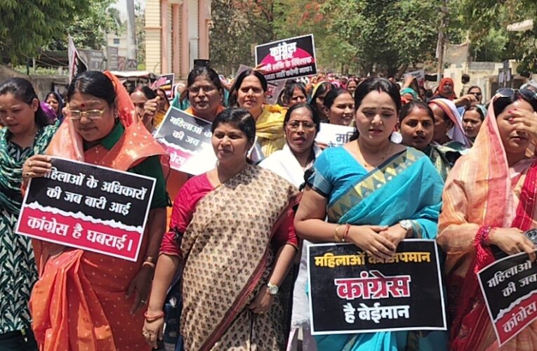 महिलाओं को सशक्त बनाने में विपक्षी गठबंधन बड़ी बाधा 