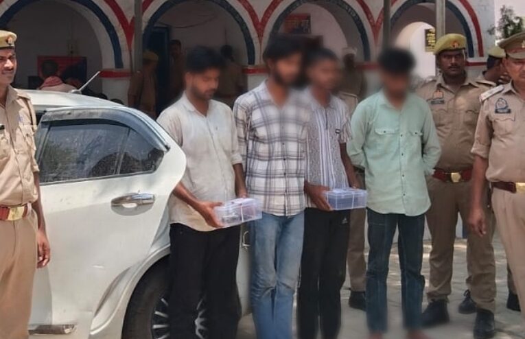 चोरी के पम्पिंगसेट व अवैध तमंचा संग चार अभियुक्त गिरफ्तार 