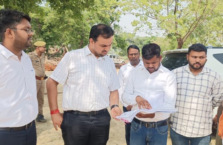 डीएम व सीडीओ ने किया निर्माणाधीन कंपोजिट स्कूल का स्थलीय निरीक्षण 