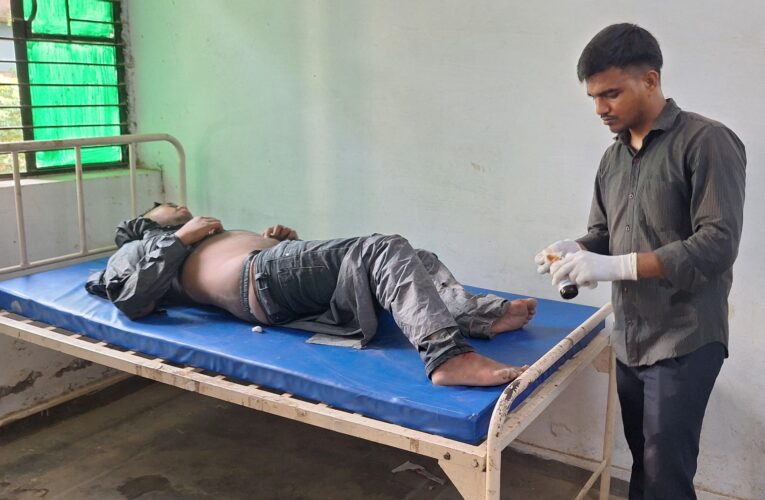 दो बाइकों की टक्कर में एक युवक की मौत, दो जख्मी