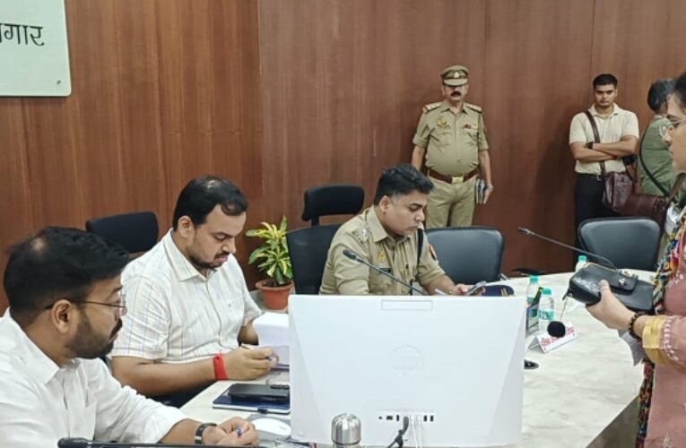 समाधान दिवस पर 511 शिकायतों में से 51 का मौके पर निस्तारण